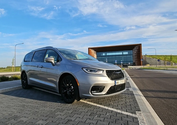 Chrysler Pacifica cena 186000 przebieg: 32000, rok produkcji 2021 z Wołomin małe 352